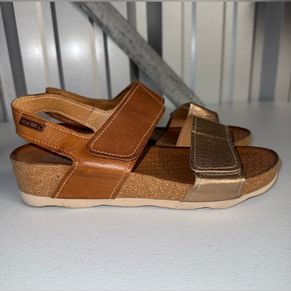 Pikolinos Mahon double strap with back wedge sandals size 7
